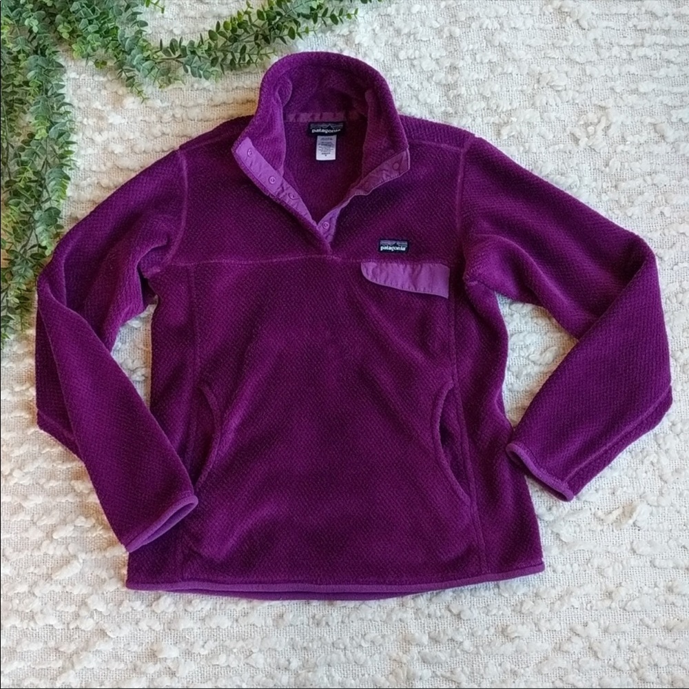 ✨ Women’s Purple Patagonia Retool fleece pullover✨